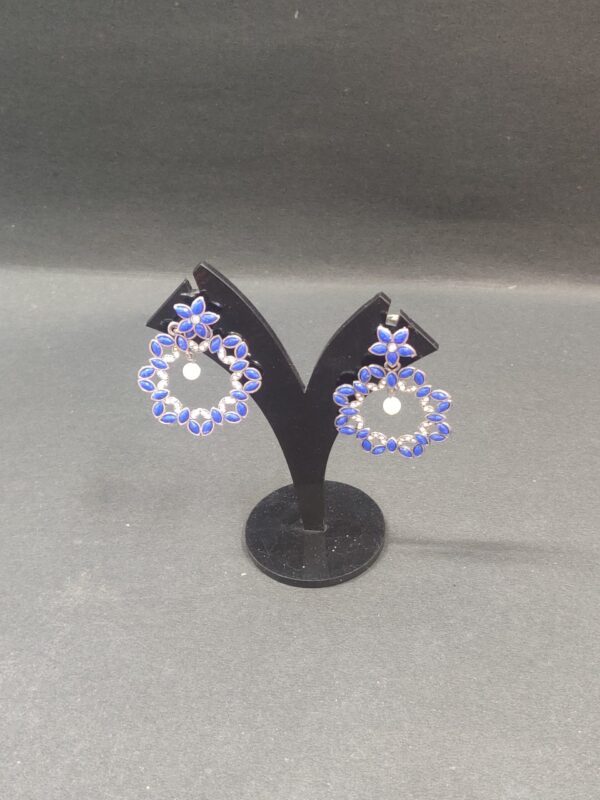 Fancy silver metal flower drop earrings