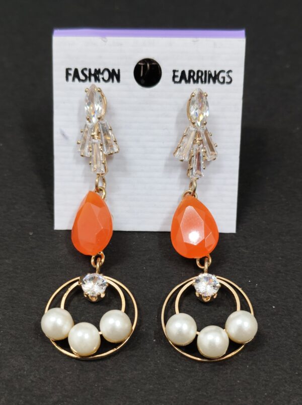 Trendy gold red stone dangle earring