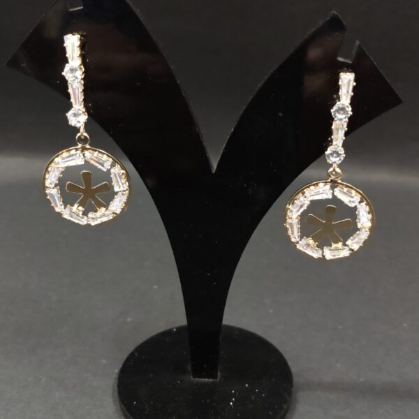 Trendy gold white stone circle dangle earring