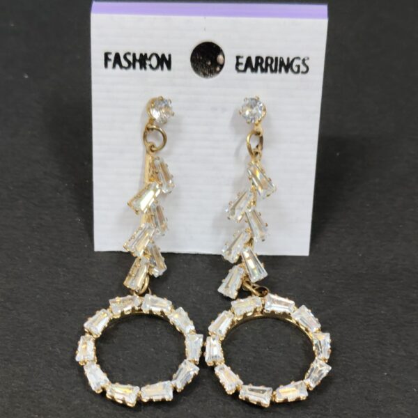 Trendy gold white stone dangle earring
