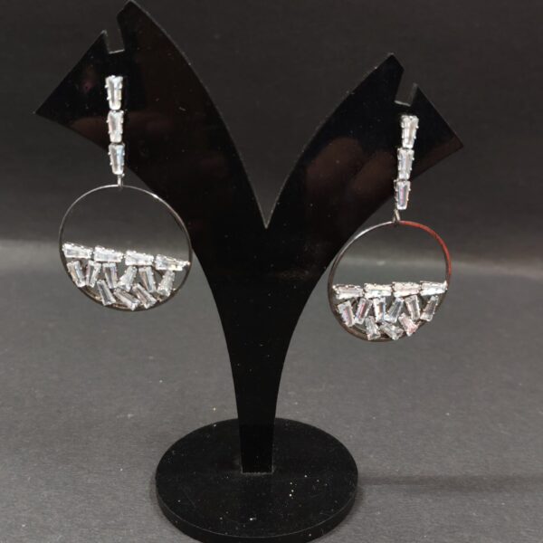 Trendy gold white stone small circle dangle earring