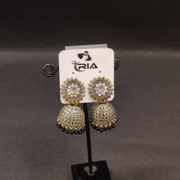 Trending Gold Jhumka