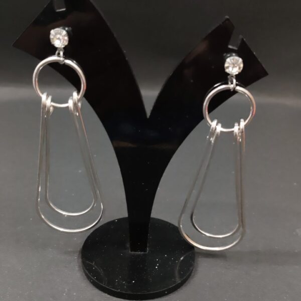 Trendy Silver minimalistic design earring