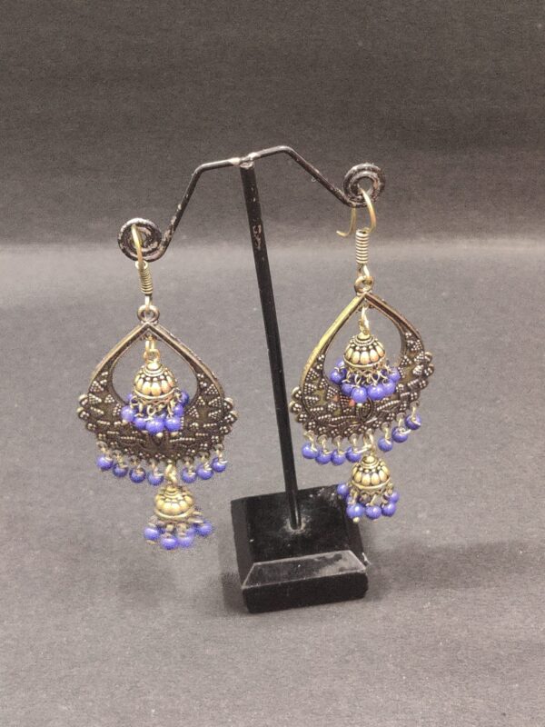 Trending Gold Hook Chanbali